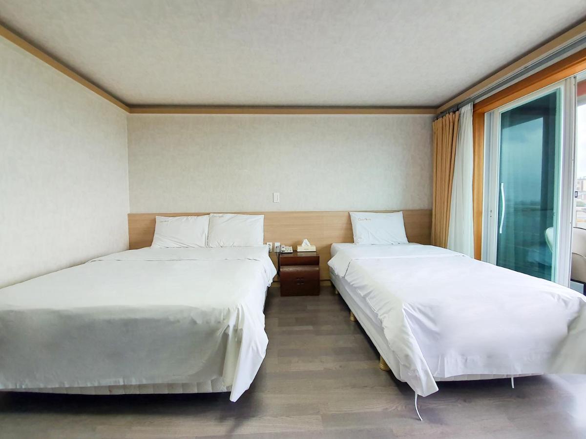 Jeju Ocean Family Hotel Exterior foto