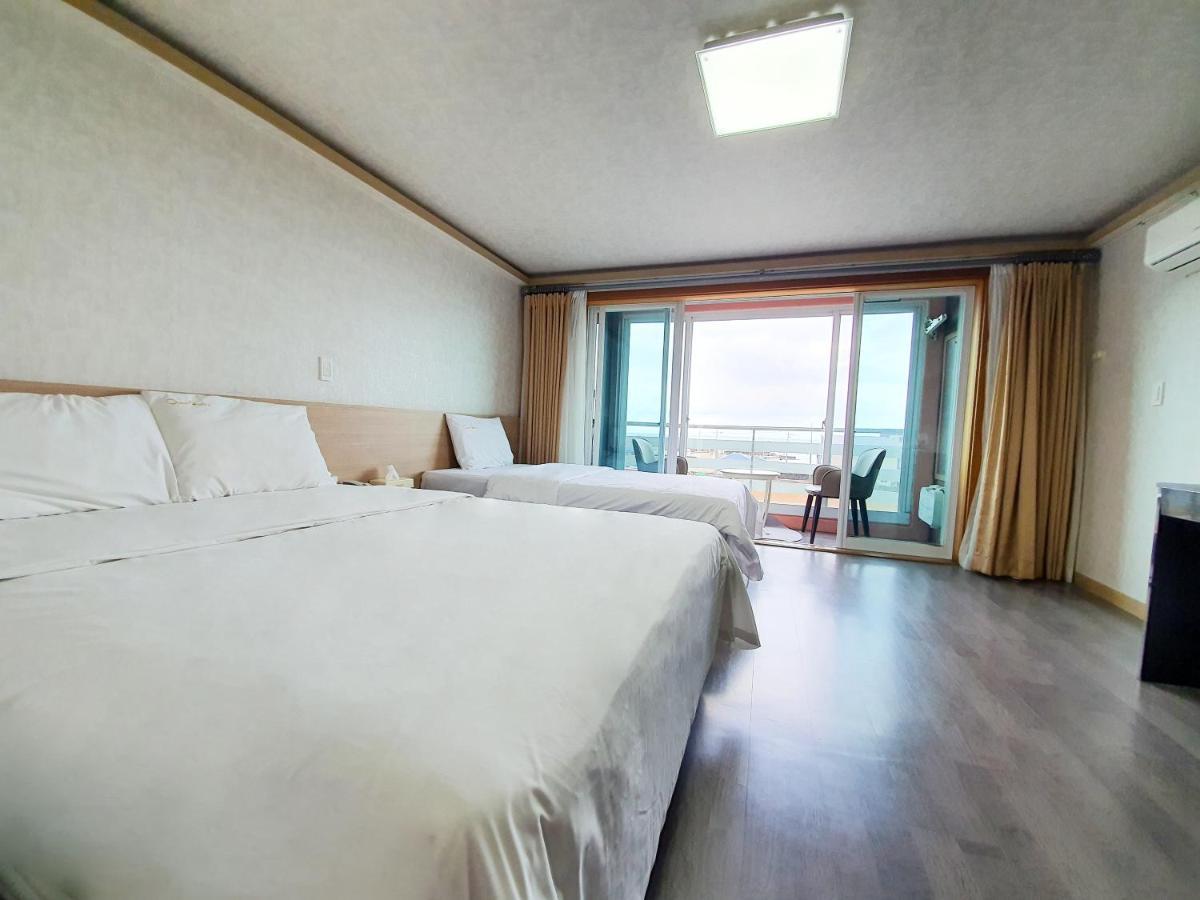 Jeju Ocean Family Hotel Exterior foto